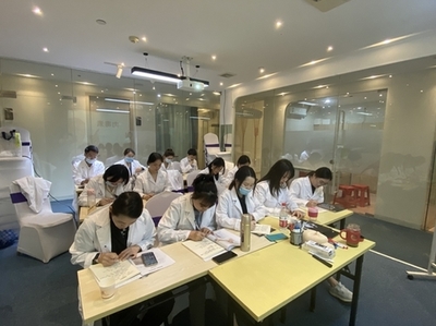 微整形技術培訓 從零開始，如何選擇專業(yè)的培訓機構(gòu)